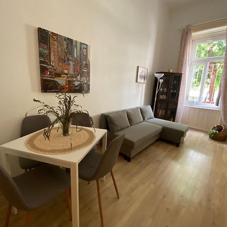 Simon'S Apartment City Centre Budapest Luaran gambar